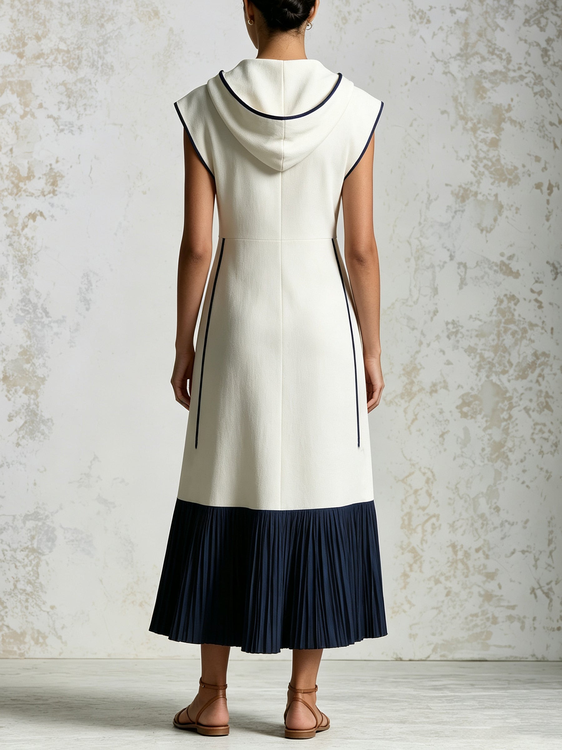 Women's Long Dress With Contrasting Trim – Elegant Sleeveless Two-Tone Pleated Maxi Dress With Hooded Collar