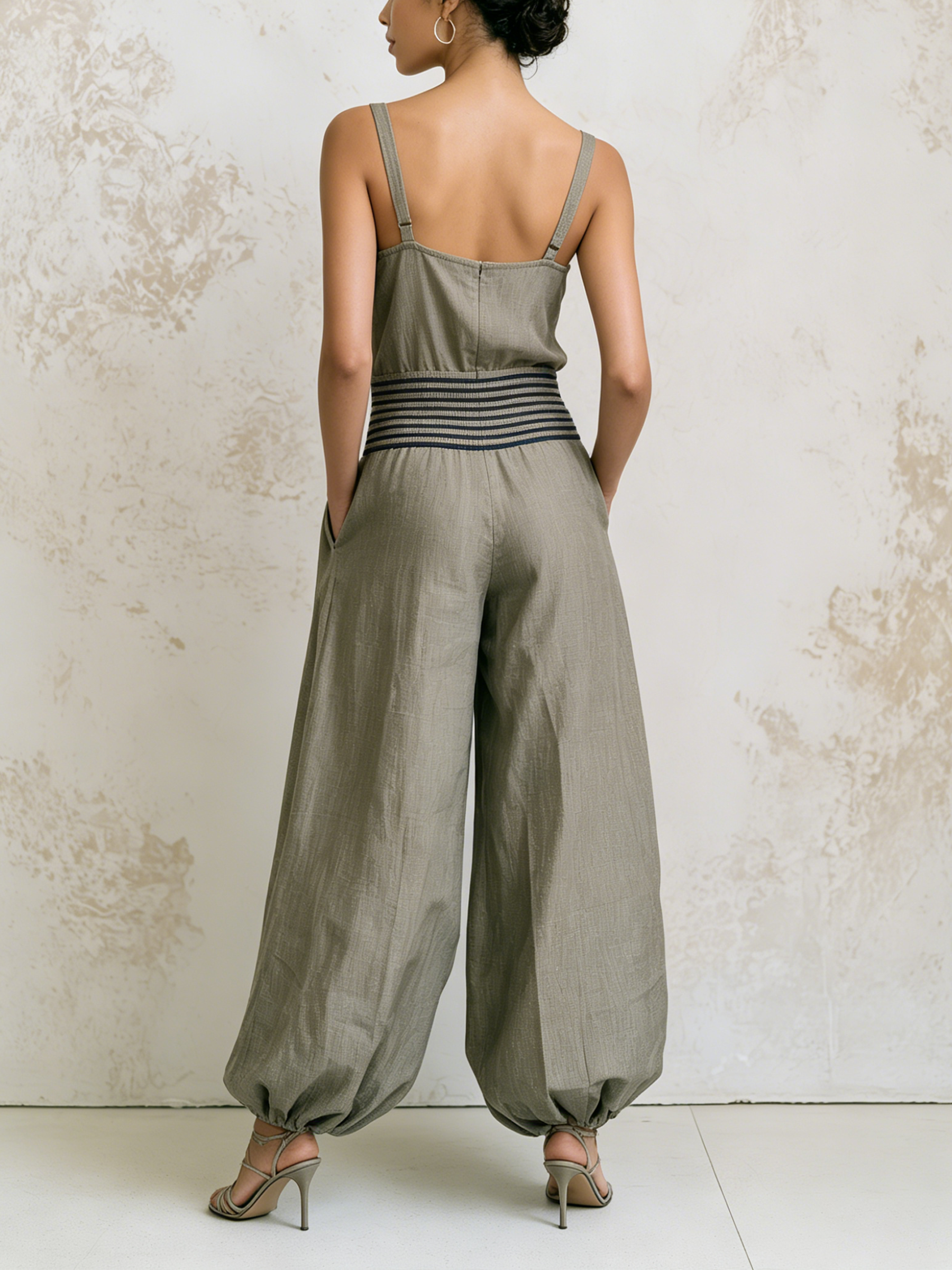 Grey Spaghetti Strap Button Front Jumpsuit, Striped Smocked Waist Balloon Harem Wide Leg