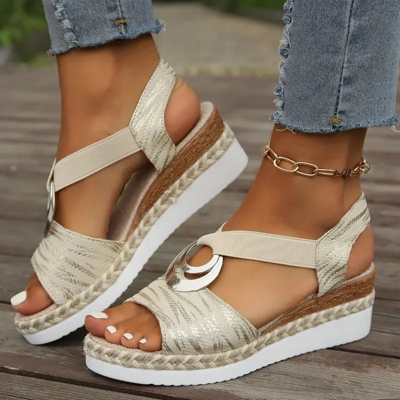 Beige / 9