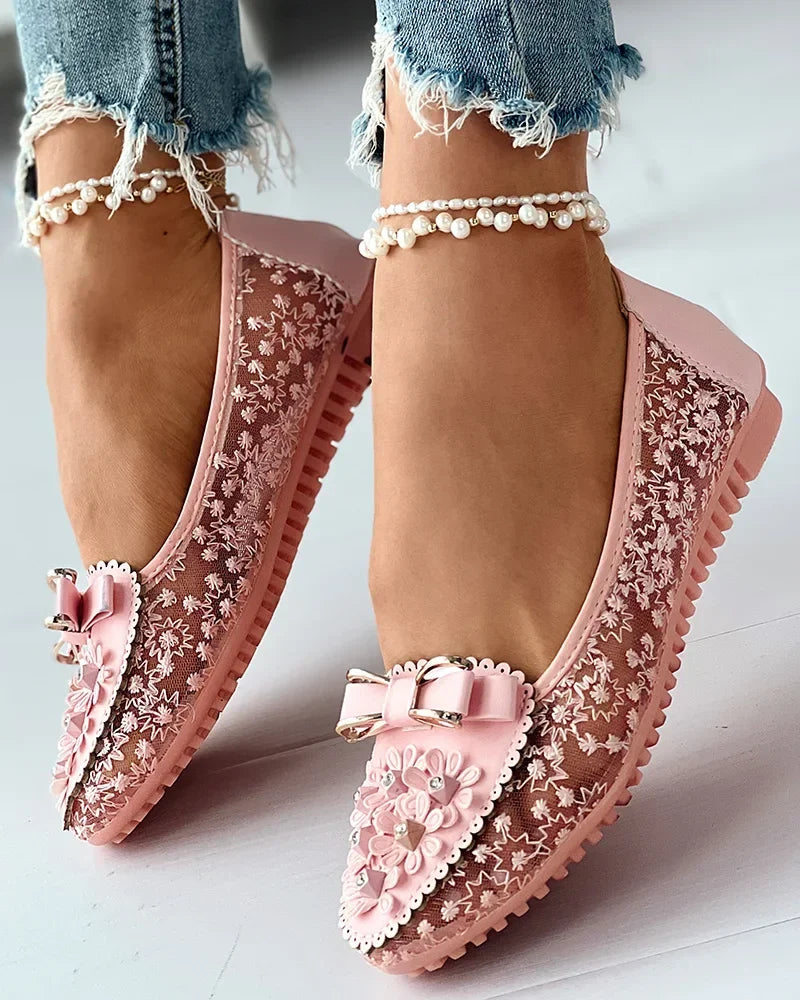 Pink / 44 (US 10.5)