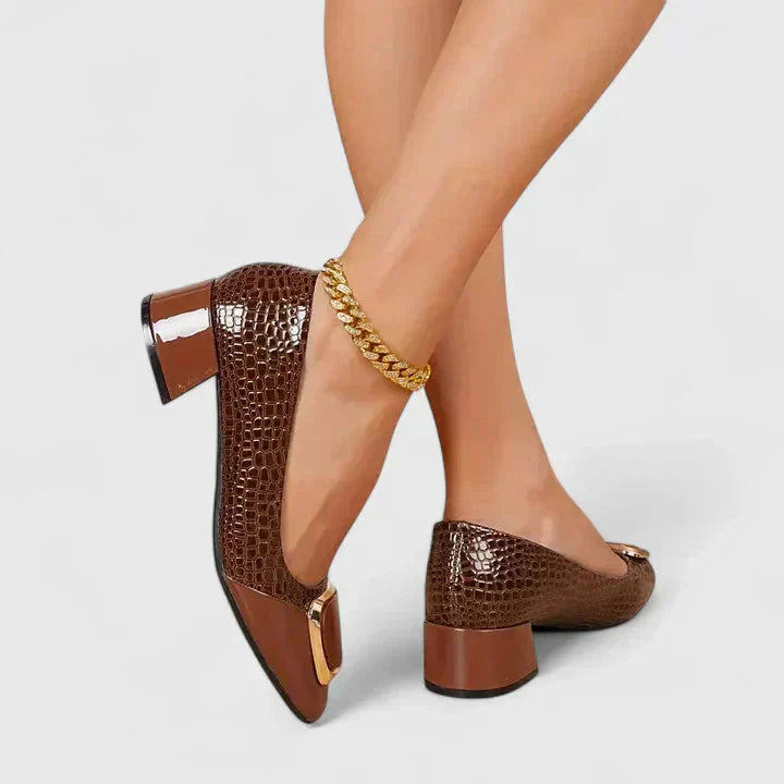 Brown / 10